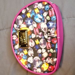 Like Dreams Cosmetic Bag‎